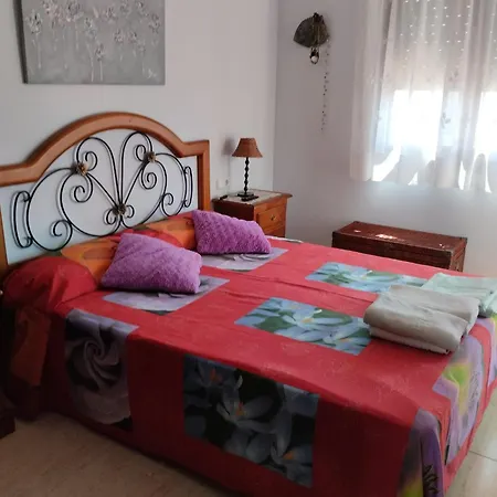 Miami Playa: / - 4 - 6 Persons Mont-roig del Camp